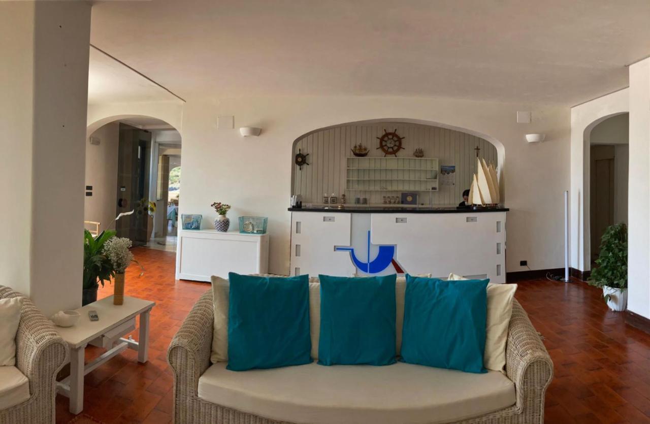 Hotel Il Vascello Marina Serra Dış mekan fotoğraf